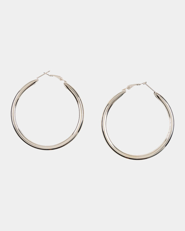 metal color earrings
