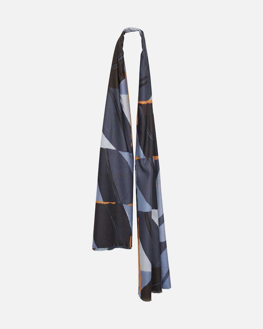 grey/antracite shawl